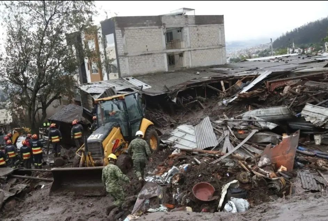 Quito:aluvión de lodo deja al menos 11 muertos