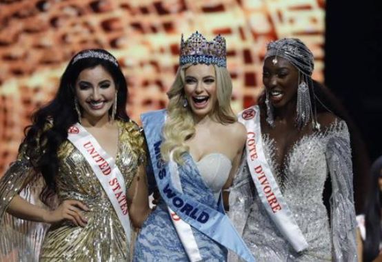 En la gala, celebrada en Puerto Rico, no triunfó ninguna candidata latina. El certamen estuvo rodeado de cierta controversia.