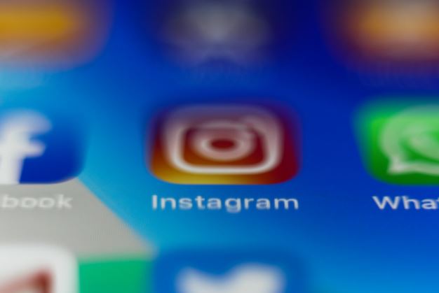 Instagram ya permite controlar a los hijos en EE.UU.