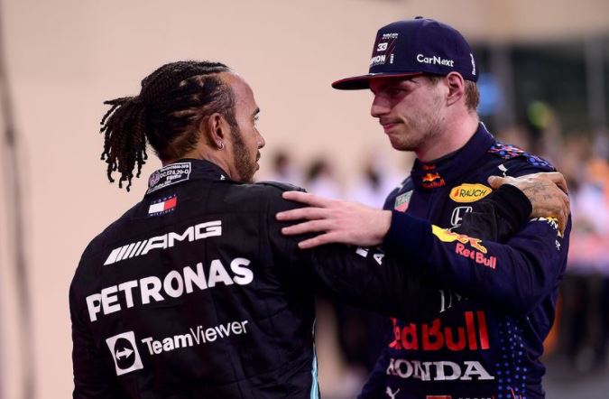 Los rivales en Fórmula 1 Verstappen y Hamilton