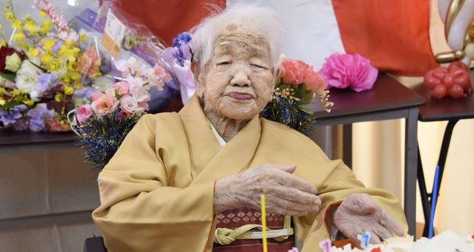 Kane Tanaka, la persona más anciana del mundo, muere a los 119 años