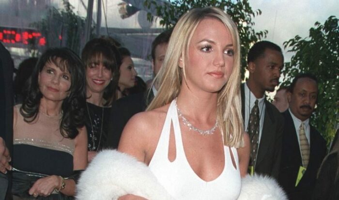 Mamá de Britney Spears reacciona a su boda